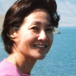 SunshinLee's profile picture. 시인  Poet, Artist, TV Personality, Music Lover & a   Dreamer