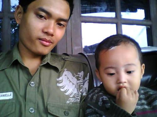 dendenkristian's profile picture. 