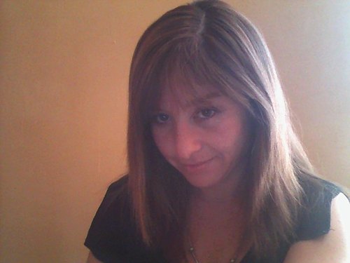 laurarebe1's profile picture. esposa y madre muy felizzzz