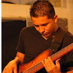 emersooulbass's profile picture. Servo de DEUS , Musico , casado com uma muher fantastica que amo muitoo ,