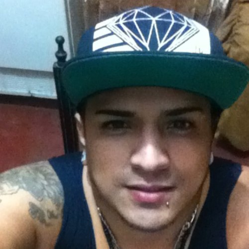 LOS GANGSTA FLOW
Mas Info :
los_gangstaflow@live.com