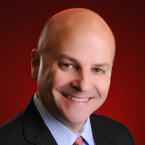 #Houston based Rainmaker for http://t.co/4NXuX0icBY, rockstar broker, dad to 2, Soccer Fan, lawyer turned real estate broker.
http://t.co/HeUdek3ymw