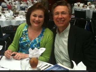 Minister of Evangelism and Discipleship, Bellevue Baptist Church, Cordova, TN. Joyfully married to my lovely wife Dayna. Blessed father of Jonathan and Matthew