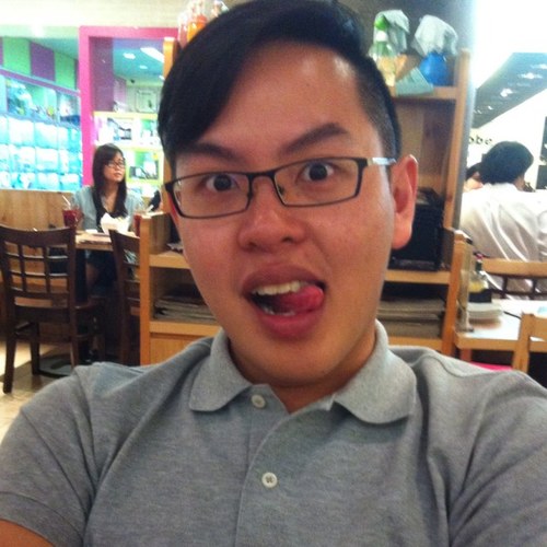 Singaporean/Musician/Bassist for Springfield 75