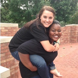 HEYavey's profile picture. I love food, music & DDD :D