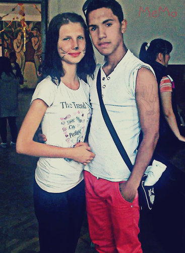 I'm 15, music is my life.  i hate smug people, if you offend me i will also offend you, briefly talk to properly !! ;))