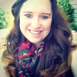 College grad moving to Seattle to live her dream! Love to blog, drink dr. pepper, and bust out a song or two!