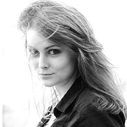 social media - LI, FB, IG | mompreneur |freelance | creative | traveling & art lover | events | production | marketing | @iconprague @lifehackerscz