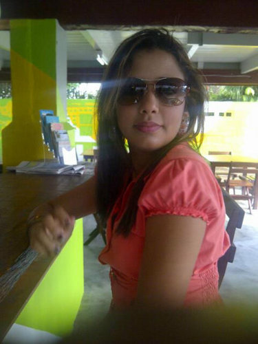 Always happy, loving those who love me, who cultivated crop, sicera, honest and happy (Antony unconditional love)