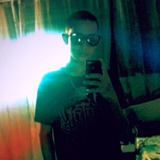 escuchar musica, videos juegos ,el basket and movies