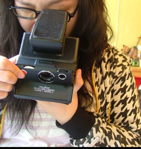 kyung_2's profile picture. 산책.메모.조조영화.로모.빨간손톱.열대야.커피홀릭.비오는날의브런치.반짝반짝눈동자.미술관순회버스.정원이있는스타벅스.기린.돌고래.코끼리.만화책.차안에서듣는빗소리를좋아하는아이.