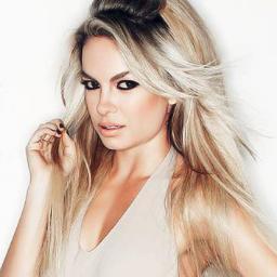 jus10bibafresca's profile picture. eu amo a lua sou somicforever3  eu amo aqueles seis anjos sim os rebeldes, eles sao um sonho que se tornou realidade pra mim, ver eles na telinha lindos né.