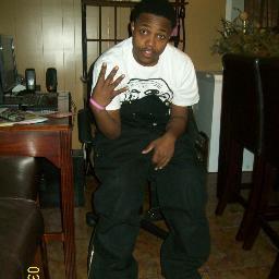 kingdingling_'s profile picture. If you want pleasure then I'm the man for the job!!! :)