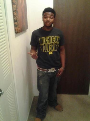 Gota_StayCrispy's profile picture. Shit