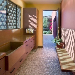 Custom concrete projects and interiors, delivered with customer satisfaction since 1999.