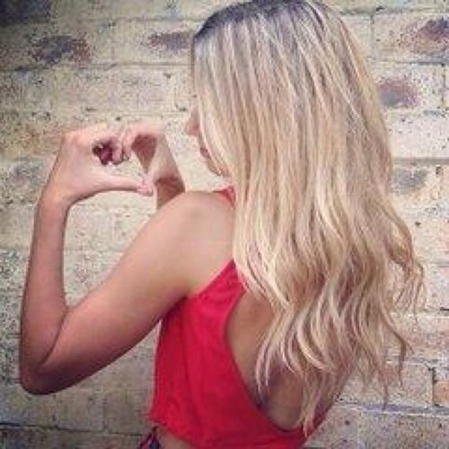 I'm a southern girl with a huge heart! I believe in true love and one day I will have my fairy tale happy ending
