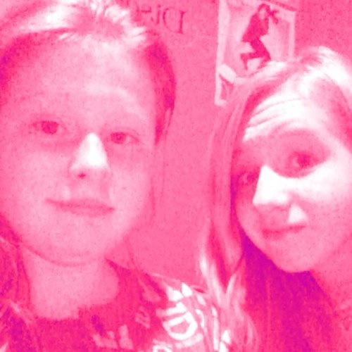 Directioners so go follow @kyla_li and @inzaynbrain because they are brilLIAM