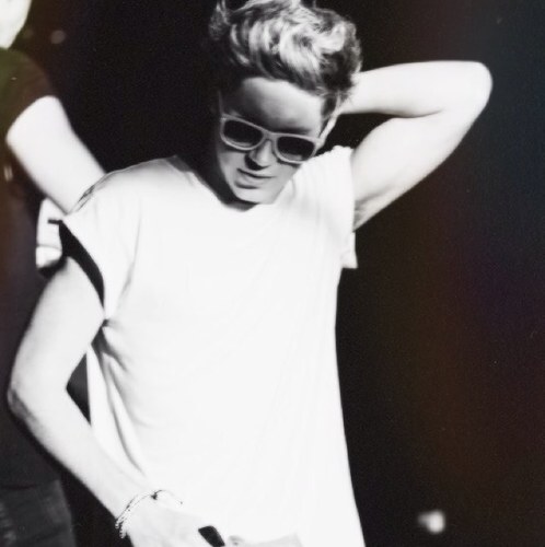 ♥ 0/5 FOREVER ~ Larry Shipper ~ The Irish Lad is M I N E ❤