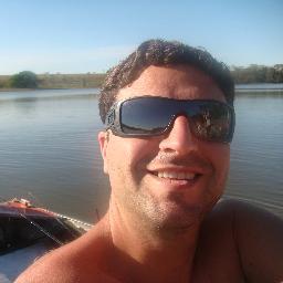 FlavioNunes18's profile picture. 