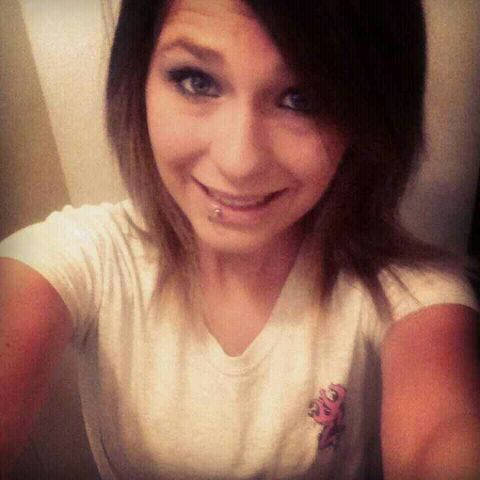 nicolereynolds8's profile picture. i like alot differently music singin dancein,actin , im a real person i dont take no shit i roll like a boss so hmu 2054332934(: