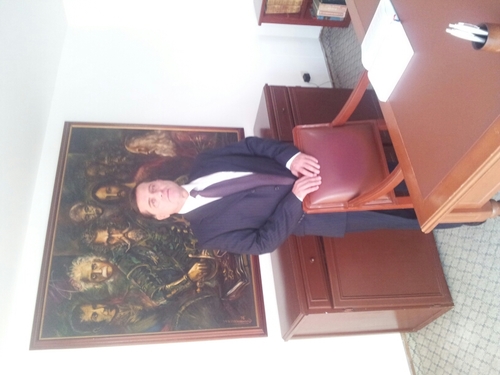Abogado especialista en Derecho comercial y empresarial.