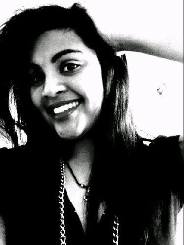 Shannon_MCRmy's profile picture. My heart beats Alternative & I bleed MCR. I spend my life daydreaming of something better than reality..a bit lost and wounded, a bit found and healed •RIP PW ♥