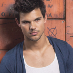 Twitter do site Taylor Lautner Brasil.