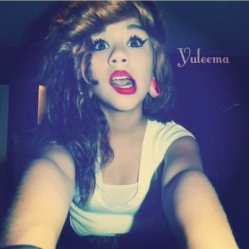 This Is A Fan Page For Yuleema Imagine. Yuleemas Official twitter page is: @YuleemaImaginee And Her Official Instagram Name is: @stonecoldbabee