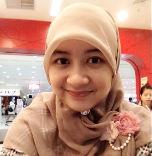 Mamanya Aqueena Hazelya Imanta. Istrinya @aimanta. Bekerja. Belajar jadi smart parents
