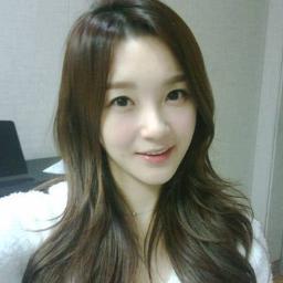 VRP from @Koreaninfo_RP | 90L | Davichi's Maknae | @evil_Jisoo my yeodongsaeng:)|
