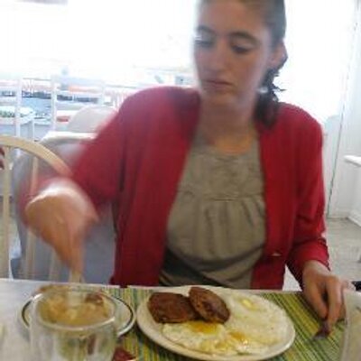 holly hell (@hollyhell) | Twitter