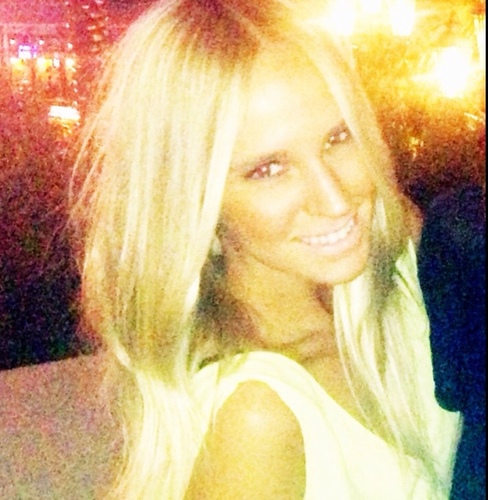 SarahJStowell's profile picture. 