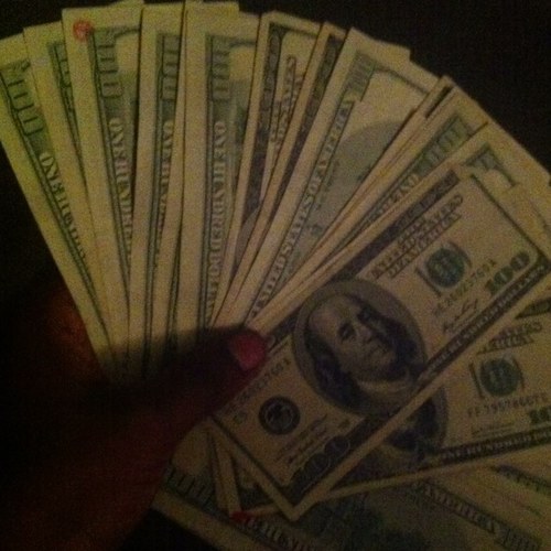 young69kid's profile picture. 18 and up! love to eat pussy to book my dick email mac69pornstar@gamil.com Lets fuck i would say love but this is a one time thing. #TheFamily