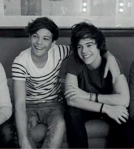 if i follow you it means ur awesome and u should follow my main account @awtomlinstyles