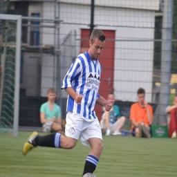 Echte account is @Donlau, deze gebruik ik puur om mee te doen aan FUT acties.