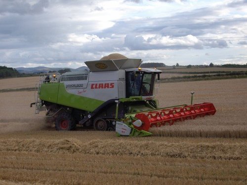 Agricultural, Plant Hire and Haulage Contractors based in Northumberland.