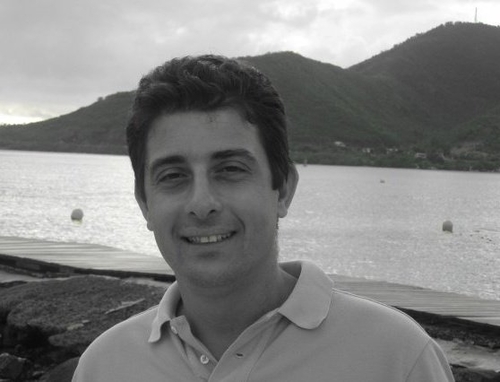 Founder of Personal Growth Group, born Greek, engineering in London, worked at Coca Cola in Eastern Europe & Greece, lives and works at EPO in the Netherlands.