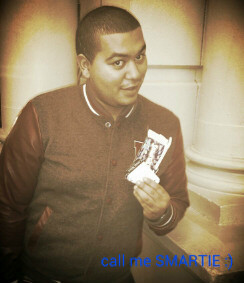 Aspiring chef and foodlover , huge Proteas cricket team supporter #no1 do doubt,
