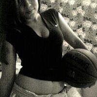 justin smile (@mariaglukoula) 's Twitter Profile
