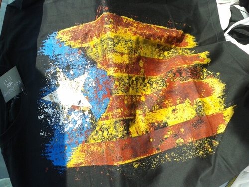 Gironí i Català. De la ceba i defensor de la nostre cultura i llibertat. Tolerant però no ingenuu.