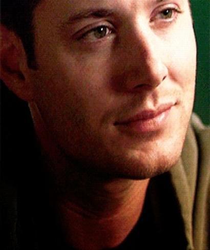 I'm a lose cannon. You know you want me! RP account Bi +21