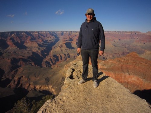 genuinemedium's profile picture. 