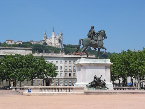 Journaliste au Courrier picard - Lyonnais