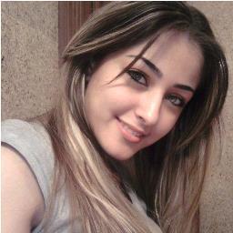 هدير  من العراق  اقيم في العراق وتحديدا بغداد ..طالبة سادس علمي. .وبس ...