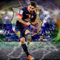 Me gusta jugar a futbol sobre todo estar con los colegas :)