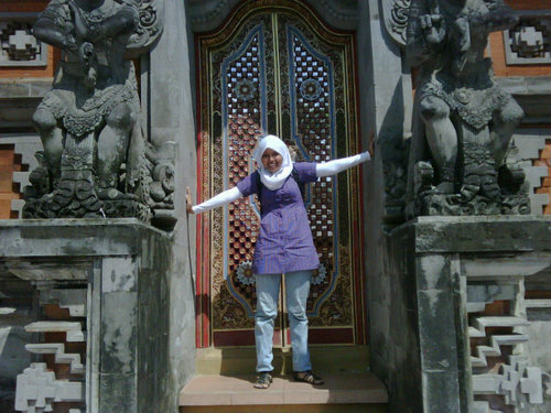 wiwinaismawan's profile picture. Trust online shop. Jual garskin nailskin dan celana chino man or woman .Info ongkir cek: http://t.co/kMemxn5yRD