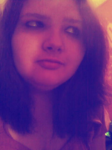 Just a sweet, small-town, butterfly collectin', country music-lovin' gal :)