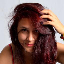 BLAVLABLA's profile picture. Diseñadora Gráfica y fotógrafa!                             "Fotografiar es colocar la cabeza, el ojo y el corazón en un mismo eje."Henry Cartier-Bresson