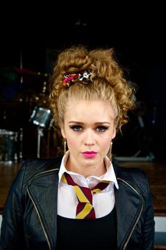 heyyyy im dynasty from waterloo road:) love kevin