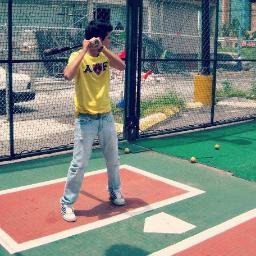 Cagando el palo desde 1995, amante del béisbol, Merengue & Chiva de corazón.